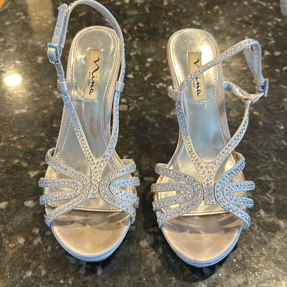 Nima New York  size 6
